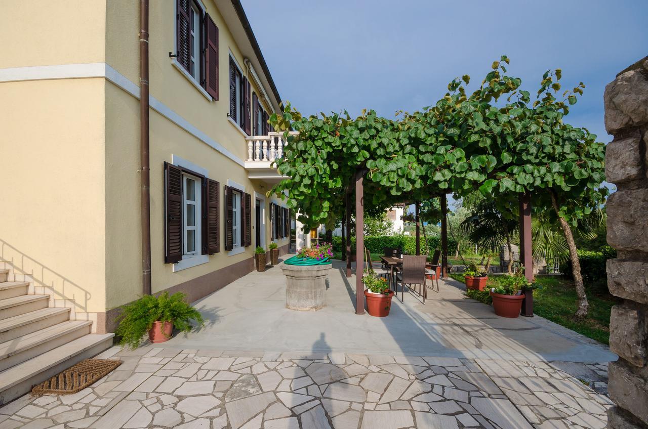 Apartment Aleksandra Rijeka Ngoại thất bức ảnh