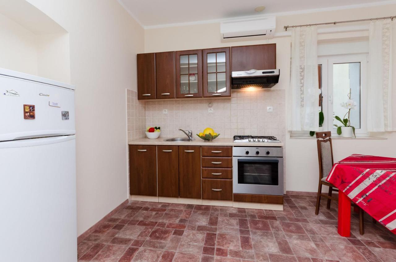 Apartment Aleksandra Rijeka Ngoại thất bức ảnh