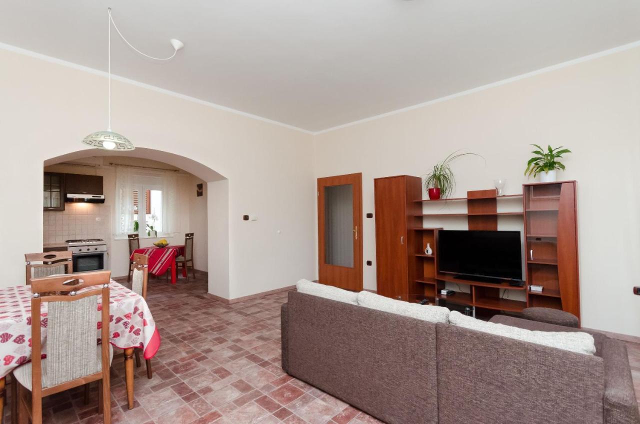Apartment Aleksandra Rijeka Ngoại thất bức ảnh